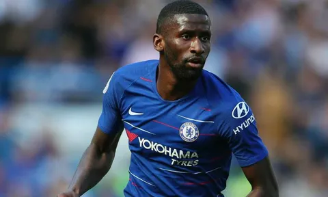 Sao Chelsea thừa nhận mệt mỏi với “lớp học” của Sarri