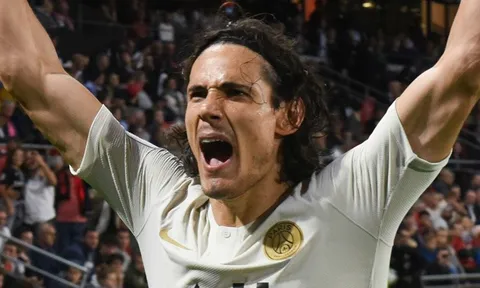 Abraham phá vỡ im lặng về việc Chelsea tính chiêu mộ "sát thủ thành Paris"