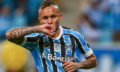 AC Milan đã nhận được cái gật đầu từ sao Brazil