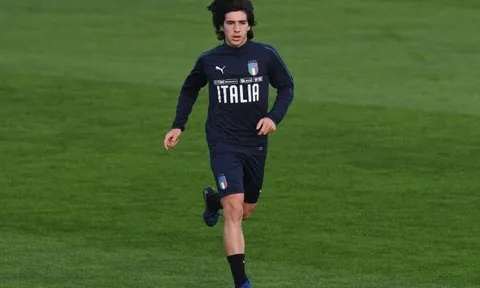 AC Milan nhắm "Pirlo đệ nhị" cho một mùa hè đại cải tổ