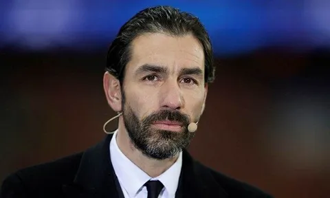'Liverpool có thể vô địch và bất bại, vì Premier League bây giờ đã đi xuống'