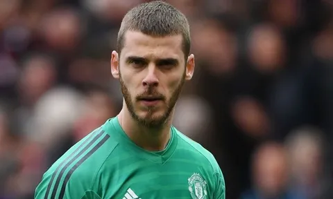 'Ai mà chẳng có lúc hay lúc dở?' - đồng đội đứng ra bảo vệ De Gea