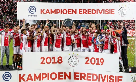 Góc Ajax: Sau vinh quang liệu có còn ánh hào quang