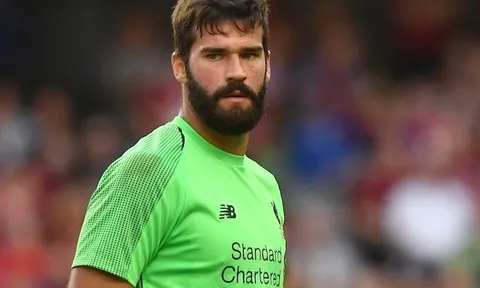 Alisson Becker nói điều nhạy cảm về người Liverpool