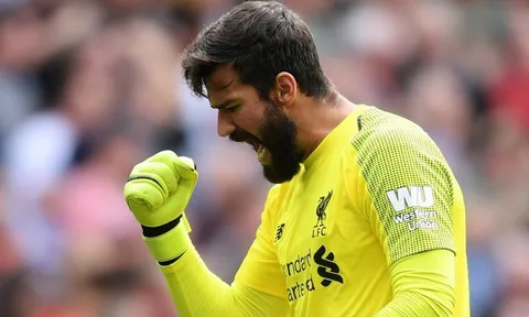 Alisson vẫn tự tin dù Liverpool mất trụ cột trước trận gặp Bayern