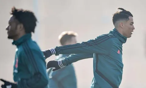 Ăn Tết chưa xong, dàn sao Juventus đã phải quay trở lại tập luyện