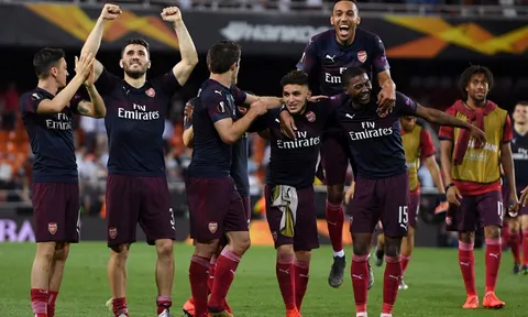 Unai Emery thận trọng trước ngày hạ màn Premier League