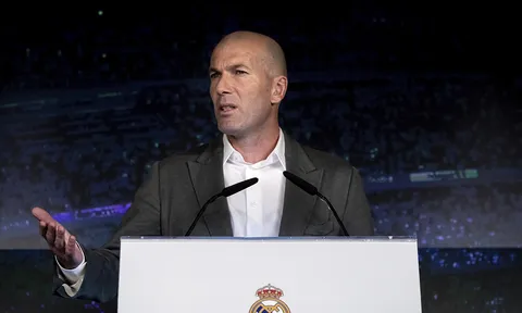 Toàn cảnh: Diễn biến hành trình Zidane trở lại Real Madrid