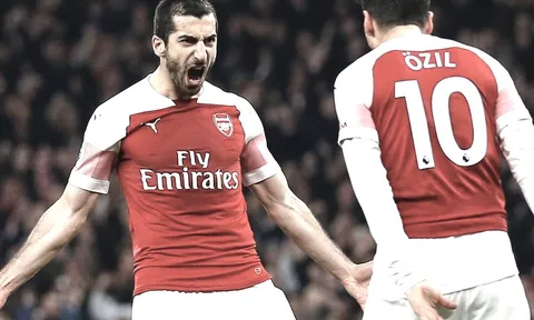 Arsenal nghĩ gì mà tin cỡ Suarez, Banega có thể thay "chúa tể Emirates"?