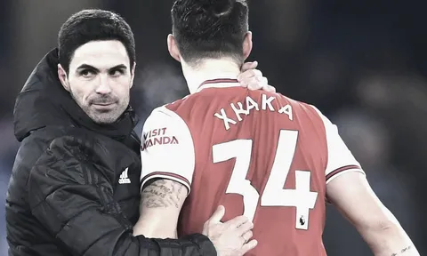 Arteta: "Tôi thuyết phục Xhaka rằng..."