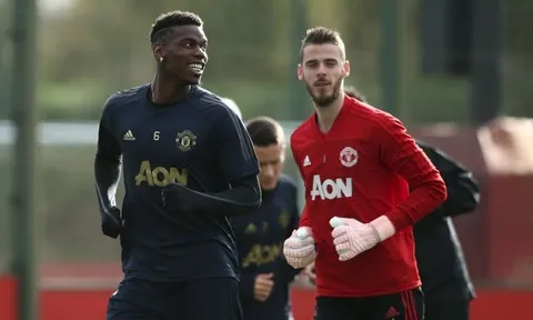 Fan Man Utd: Họ như là cầu thủ của Real Madrid rồi