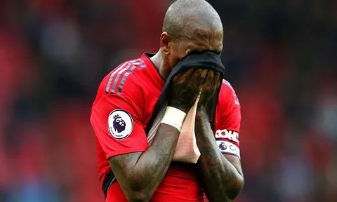 Man Utd đập tan xiềng xích cuối cùng, buông tha 'kẻ bị giam cầm'