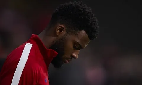 Số phận 'bom tấn 61 triệu' quá rõ, Premier League lại rung chuyển