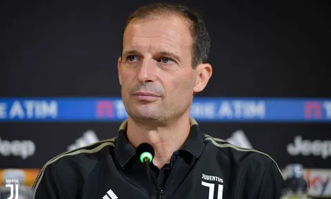  Allegri: "Juventus chẳng thể tệ hơn được nữa