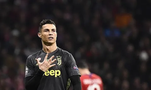 Bạn có biết thông điệp Ronaldo gửi đến Juve sau trận thua 0-2?