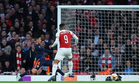 Bạn có biết toan tính của Arsenal và Chelsea sau loạt Bán kết lượt đi Europa League?