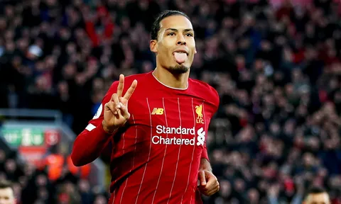 "Bạn có thể tưởng tượng Van Dijk và cậu ấy đá cặp không?"