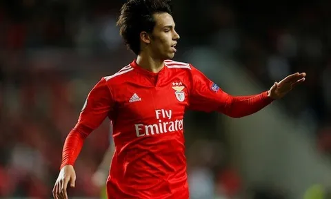 Bán Sane, Man City dồn tiền săn mục tiêu của Man Utd