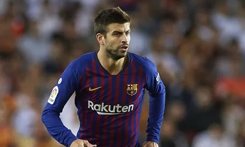 Bảo vệ đồng đội, Pique công khai chỉ trích Ramos
