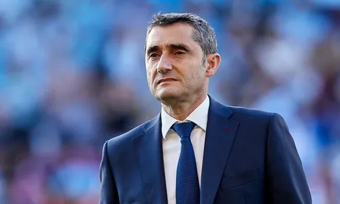 Barca bị loại, Mourinho đòi Valverde làm 1 việc