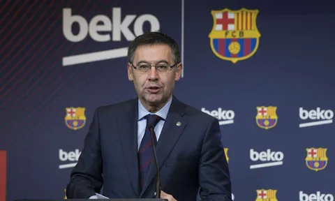 Barcelona bắn tín hiệu cầu cứu với Guardiola