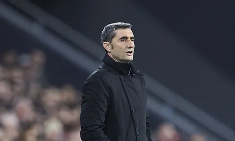 Barcelona nói gì trước sự hồi sinh của Real Madrid?