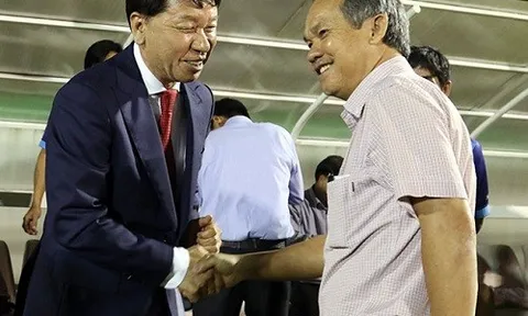 Giúp TP.HCM lên đỉnh V-League 2019, bạn thân thầy Park biết ơn 1 người