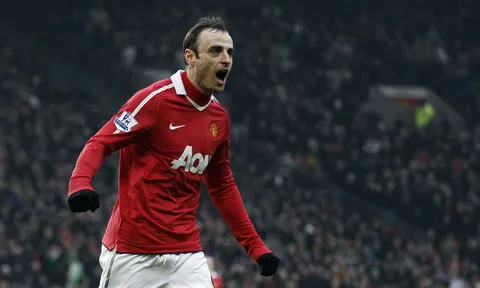 Berbatov: Cậu ấy cần tự hỏi mình liệu có thể hạnh phúc tại Real Madrid