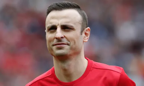 Berbatov: "Tiền đạo Man Utd đó giống tôi"
