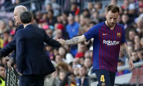 Bị chỉ trích nặng nề, Rakitic đáp trả khiến CĐV Barca "lặng thinh"