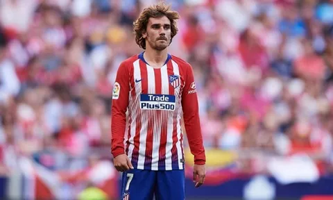 Bị đồng đội tương lai "chối bỏ", Griezmann rẽ hướng lên đường đến M.U