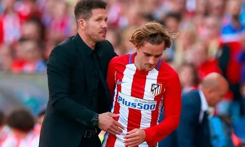 Bị học trò cưng "chơi một vố" đau, Simeone phản ứng thế nào?