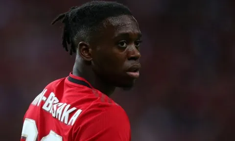 Bị Wan-Bissaka cho ra rìa, 'kẻ thất sủng' ra tuyên bố dữ dội tại Man Utd