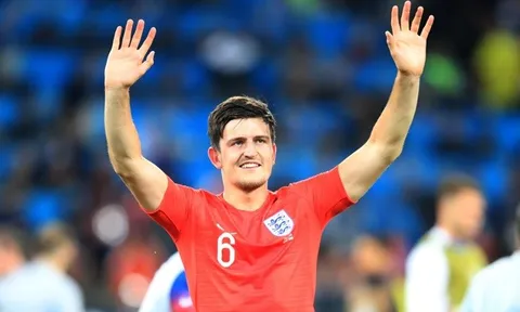 Biến căng! Lộ dấu hiệu mục tiêu Man Utd sắp rời CLB chủ quản
