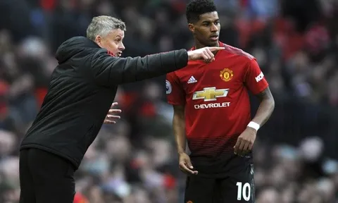 Biến căng! Nghi ngờ Solskjaer, 'báu vật' M.U ra quyết định không tưởng