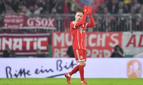Bỏ Bayern, Ribery sẽ sang Qatar làm đồng đội với Xavi?