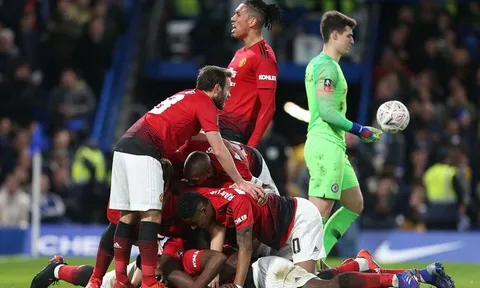 Bom tấn 110 triệu Euro của Man Utd lên tiếng, bày tỏ lo ngại tương lai