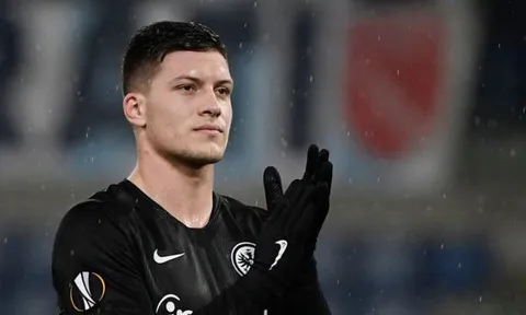Bom tấn đầu tiên của Real, Luka Jovic là ai?