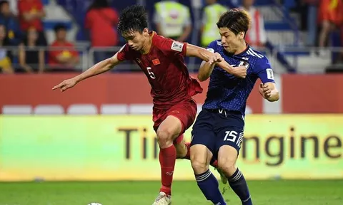"Đoàn Văn Hậu có phẩm chất tương tự Oscar Wendt"