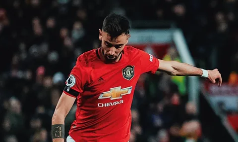 Bruno Fernandes nói gì sau màn ra mắt trong màu áo Man Utd?