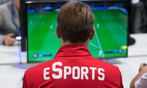 Bundesliga tiên phong trong thể thao điện tử