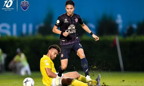 Buriram chiến thắng trong ngày sinh nhật Xuân Trường
