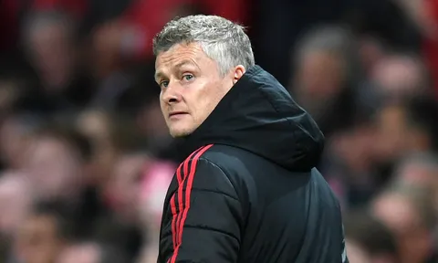 'Cánh tay phải' Sir Alex: "Tôi sẽ dùng tất cả khả năng mang HLV đó về M.U"