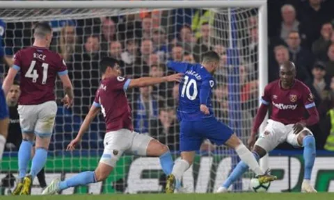 Hazard đi bóng "ma thuật" trước một rừng cầu thủ đối phương