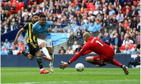 4 điểm nhấn Man City 6-0 Watford: Pep bách chiến bách thắng nhờ sơ đồ "W"?
