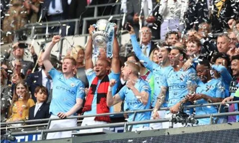 Pep cùng các học trò cân bằng kỉ lục 116 năm tại FA Cup!