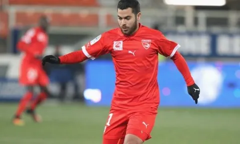 Quỷ đỏ bất ngờ nhắm mua tiền vệ số 1 Ligue 1