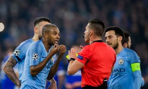 4 điểm nhấn Schalke 04 2-3 Man City: VAR là "Vua", Sane quyết định thế cục