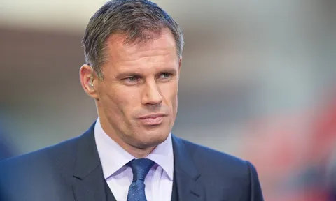 Carragher: "Cậu ấy 19 nhưng chơi như đã 29 tuổi vậy"