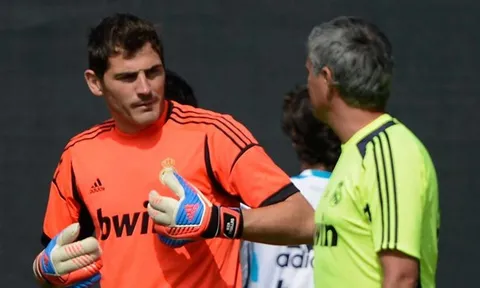 Iker Casillas và màn trả thù ngọt ngào với Mourinho